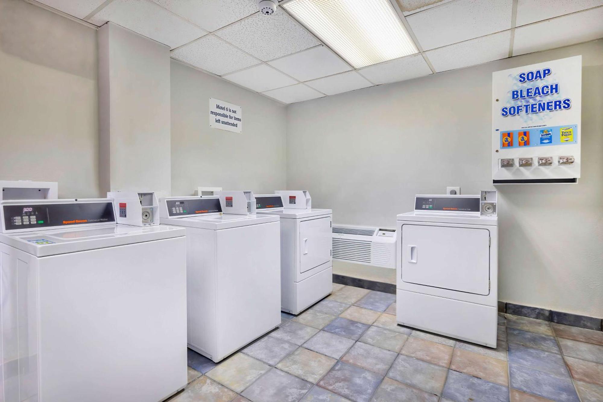Motel 6-Villa Park, Il - Chicago West Eksteriør billede