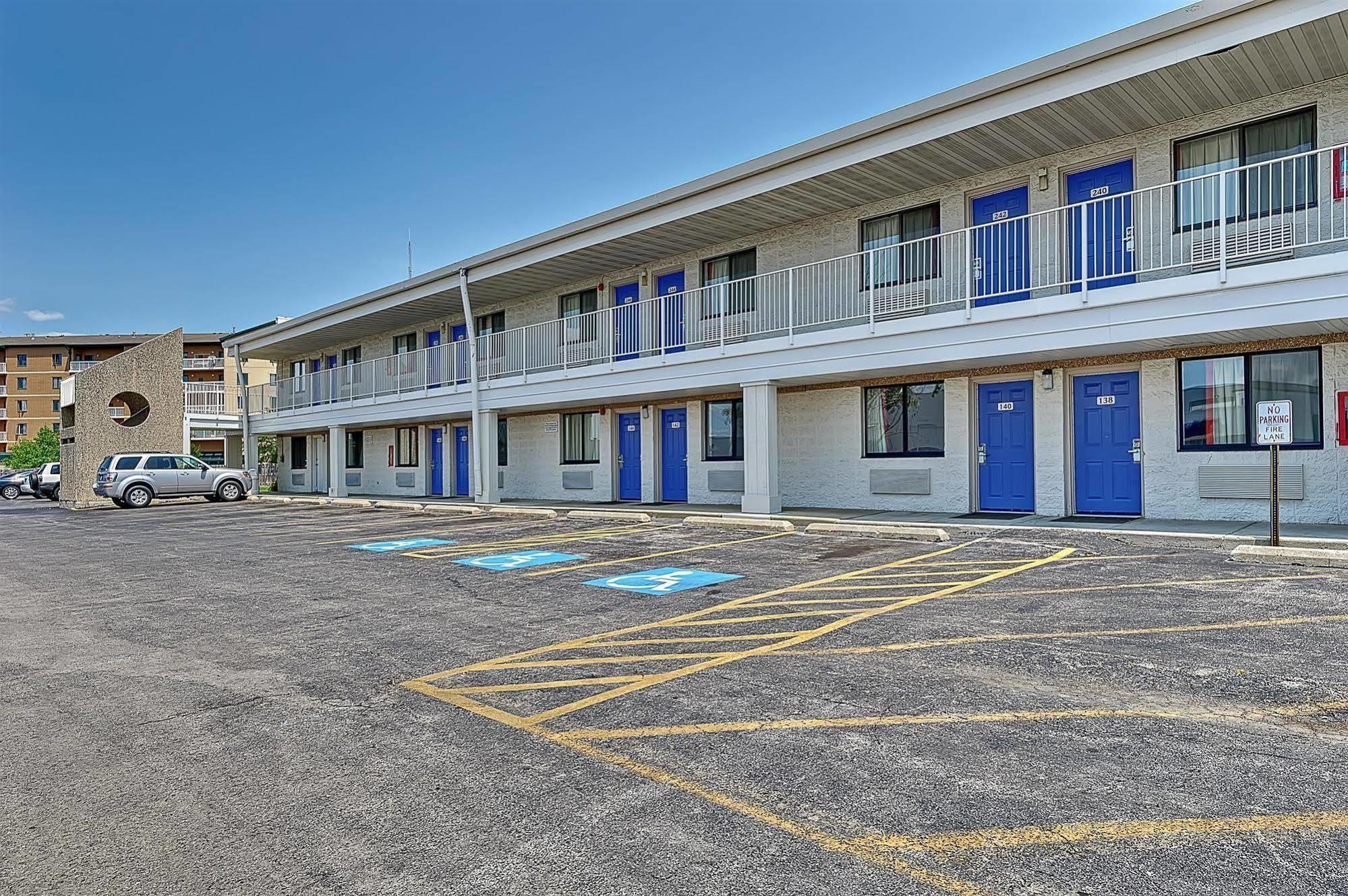 Motel 6-Villa Park, Il - Chicago West Eksteriør billede