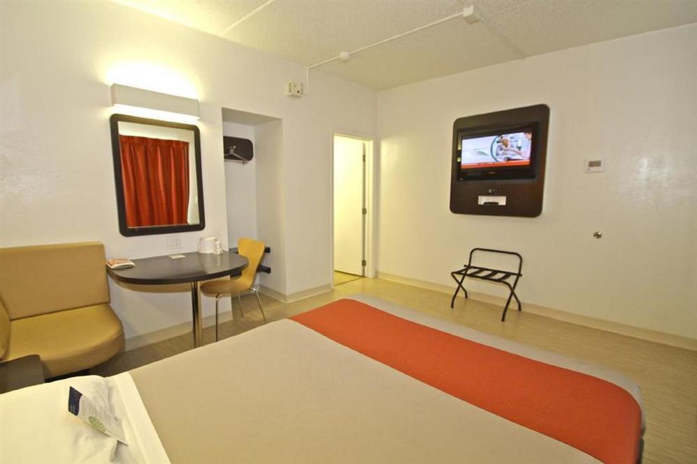 Motel 6-Villa Park, Il - Chicago West Værelse billede